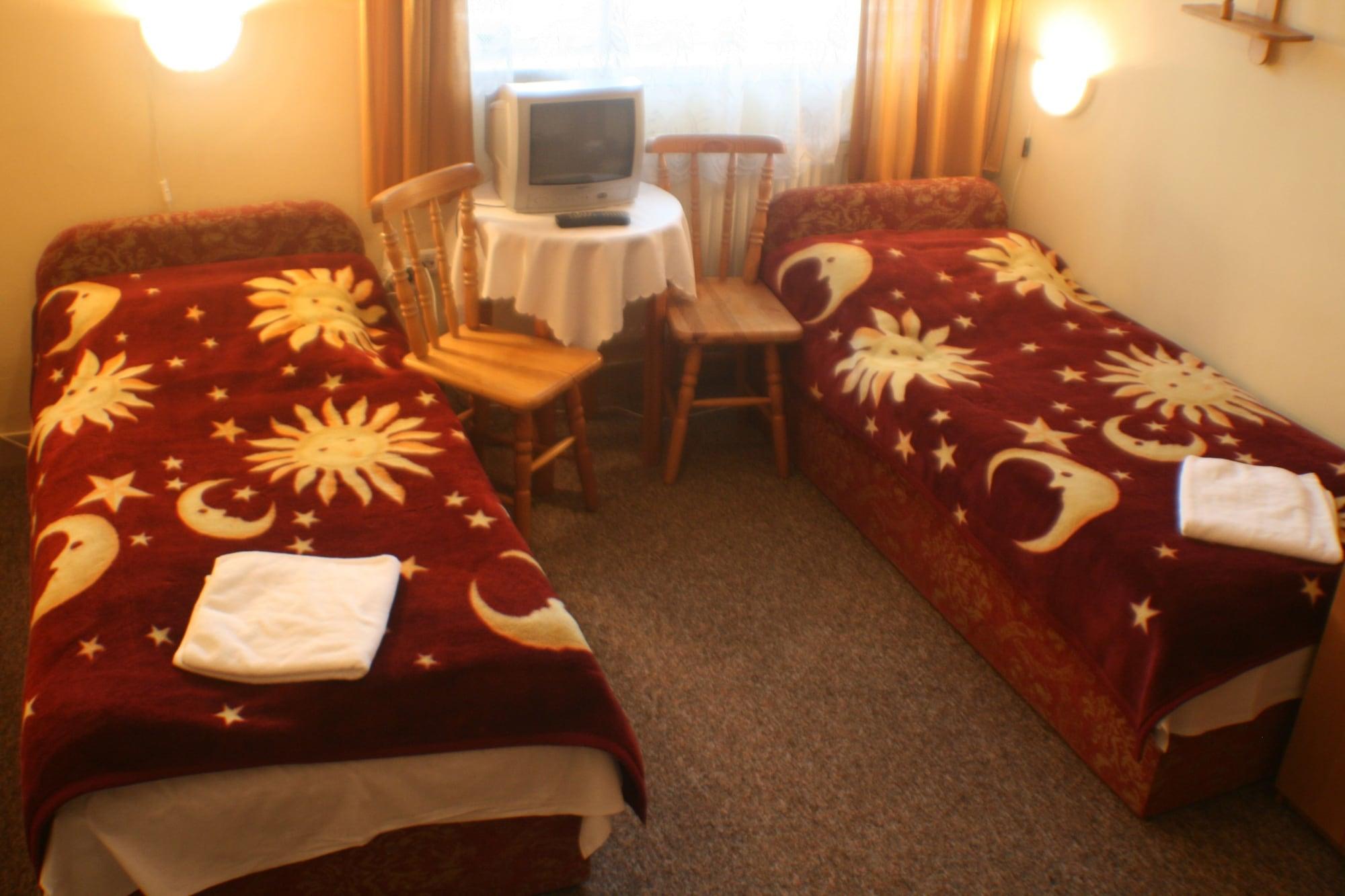 קרקוב Hotel Daisy Budget מראה חיצוני תמונה