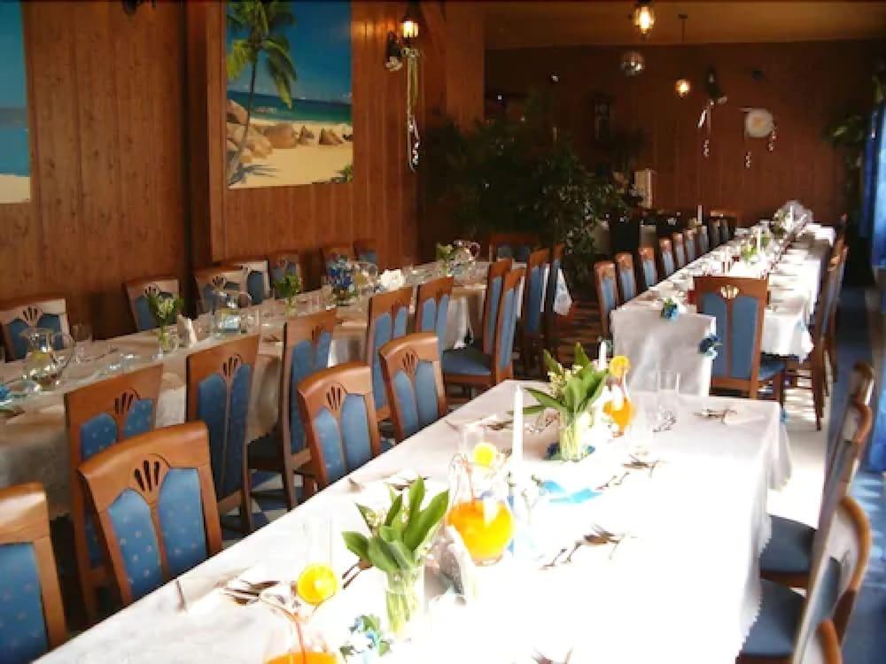 קרקוב Hotel Daisy Budget מראה חיצוני תמונה