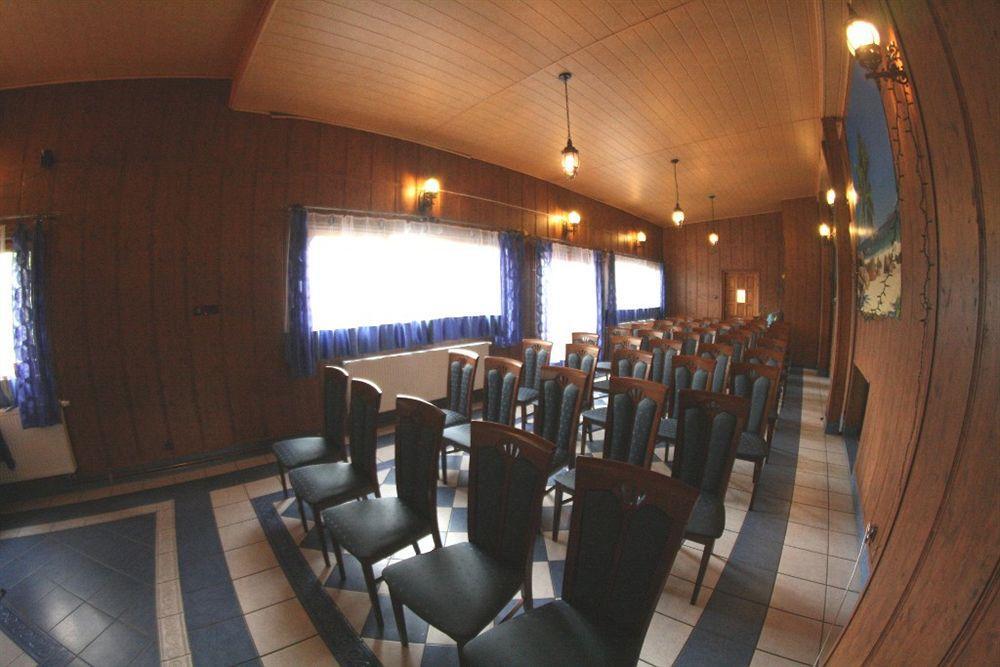 קרקוב Hotel Daisy Budget מראה חיצוני תמונה